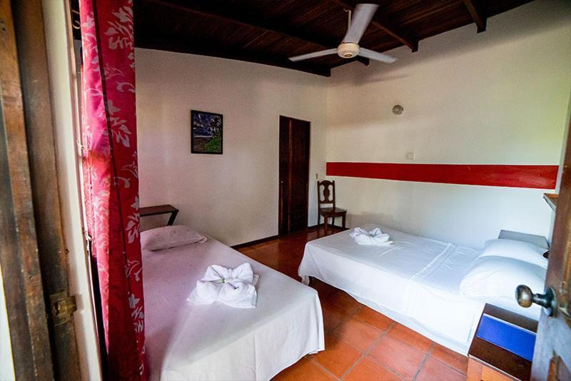 Hotel Hibiscus Cabina 4 Playa Junquillal 외부 사진