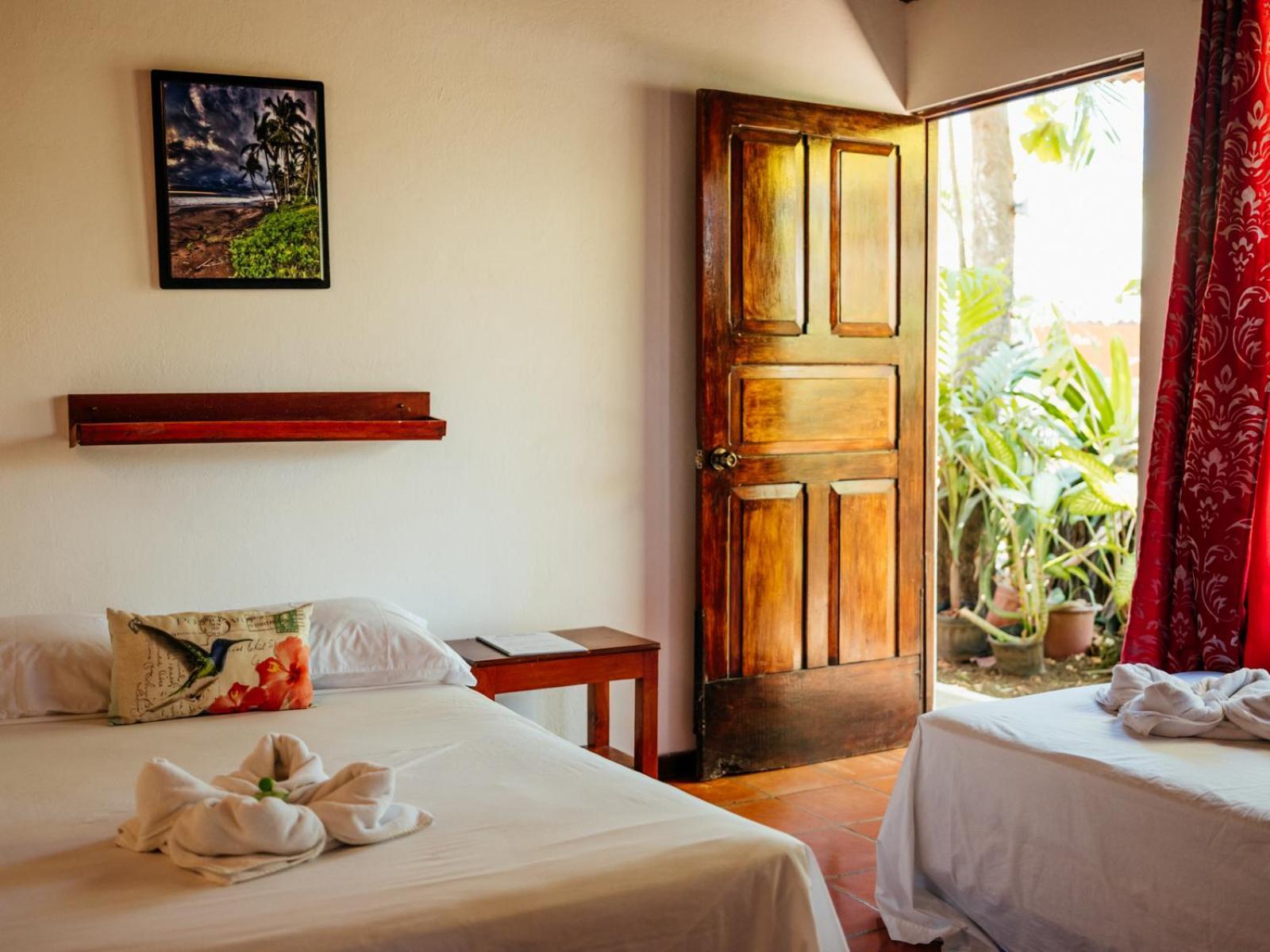 Hotel Hibiscus Cabina 4 Playa Junquillal 외부 사진